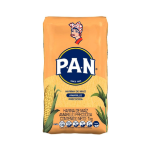 Harina PAN amarilla precocida harina de maiz para arepas venezolanas